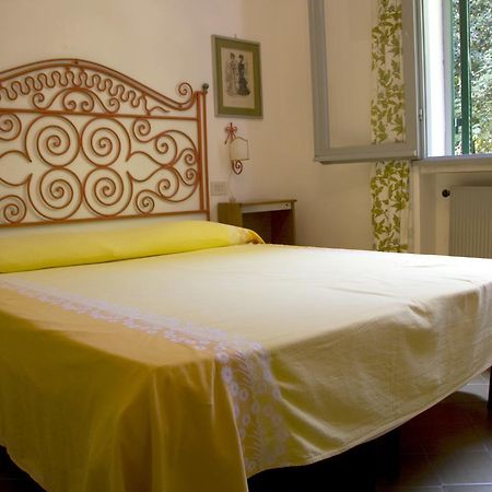 Hotel Giardino Degli Ulivi San Felice Circeo Eksteriør billede