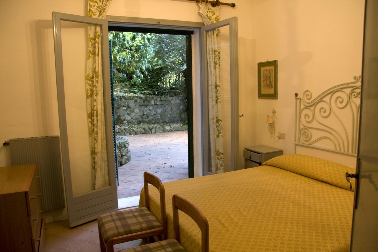 Hotel Giardino Degli Ulivi San Felice Circeo Eksteriør billede